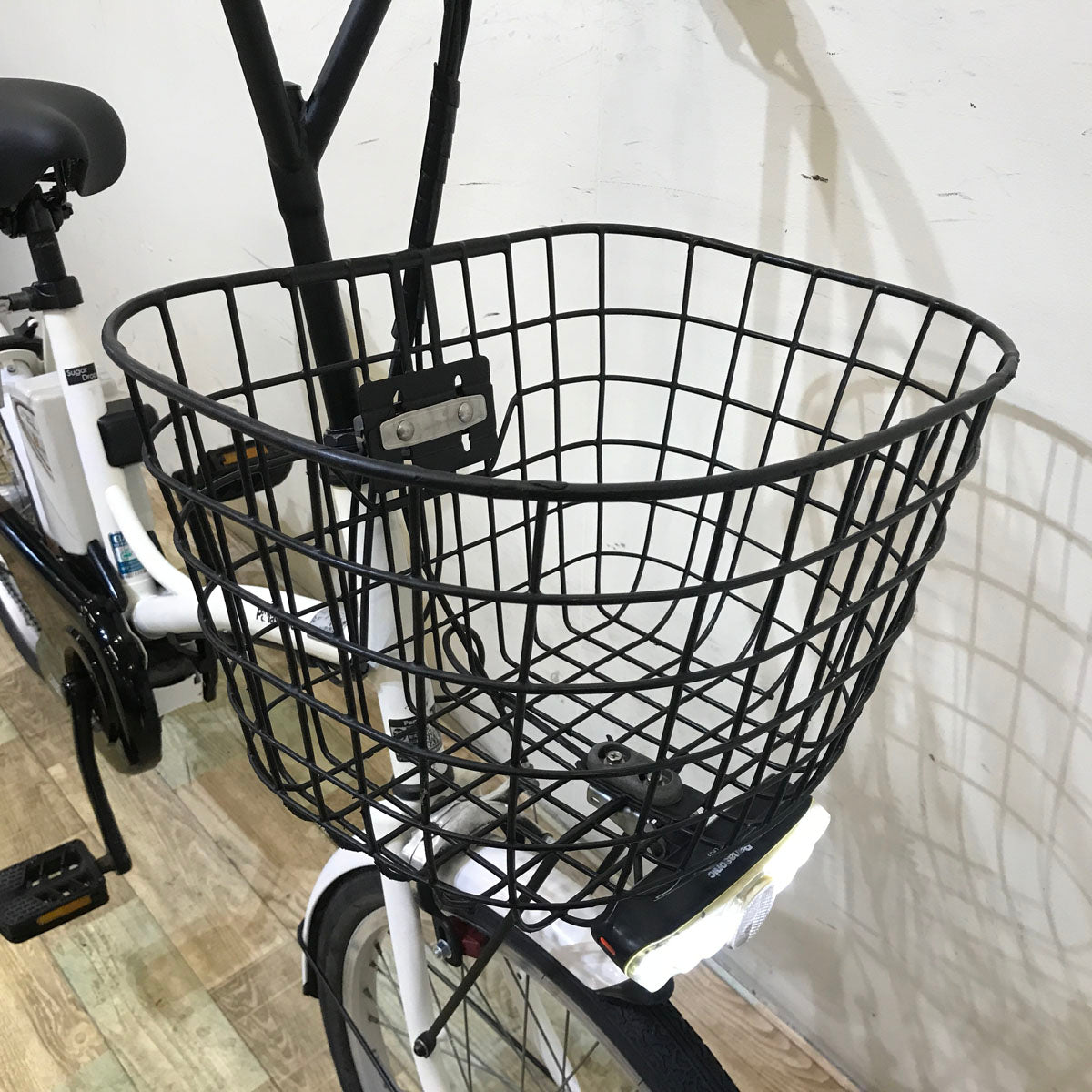 パナソニック シュガードロップ ホワイト 20インチ KZ143 【中古車】