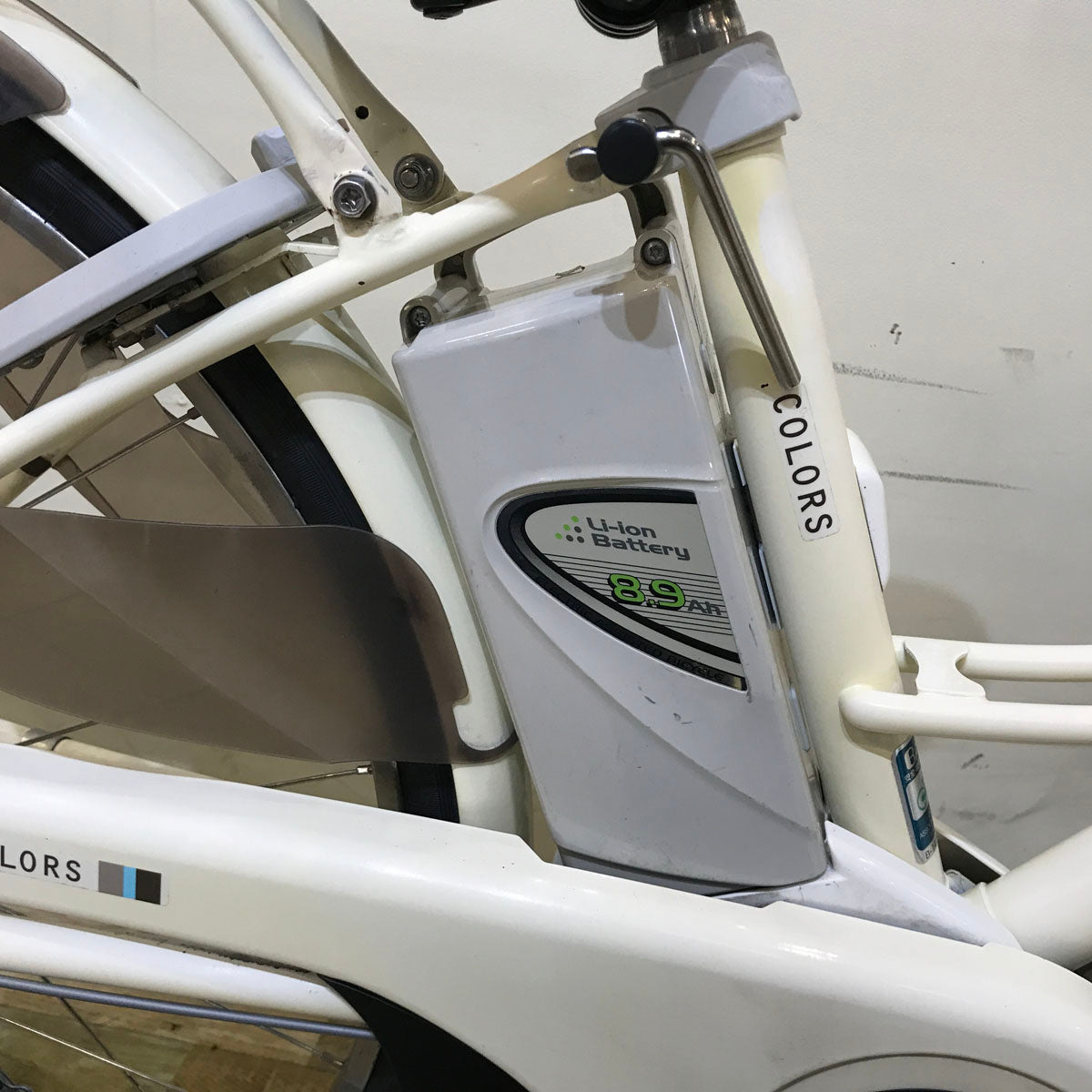 パナソニック カラーズ ホワイト 26インチ KZ146 【中古車】
