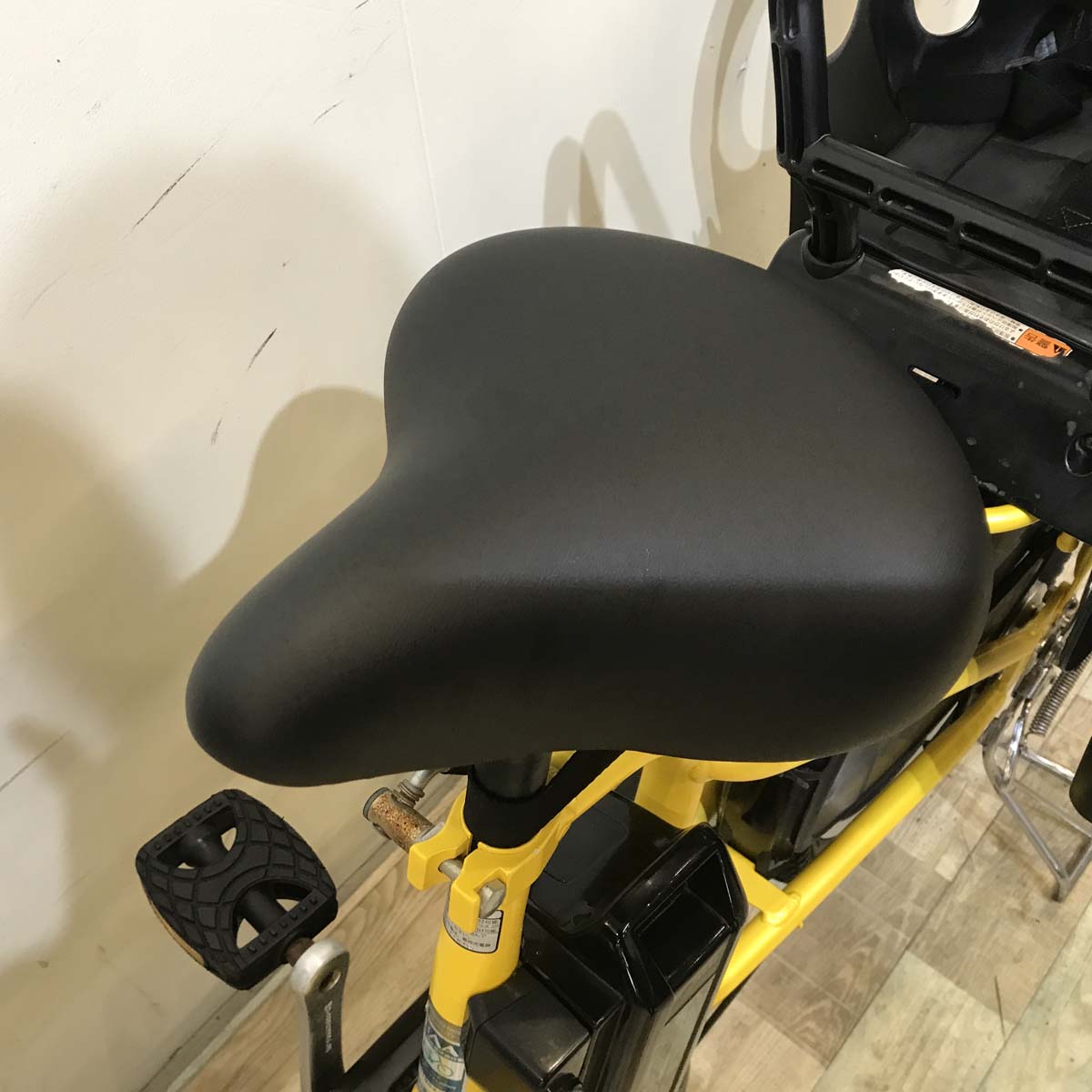 ブリヂストン アンジェリーノ プティット e イエロー 20インチ KZ151【中古車】