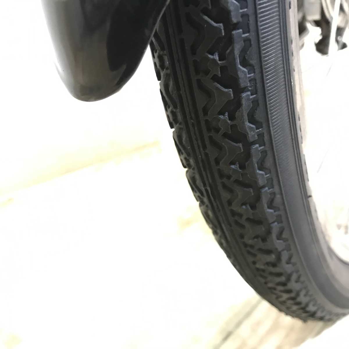 パナソニック J コンセプト パープル 20インチ KQ133【中古車】