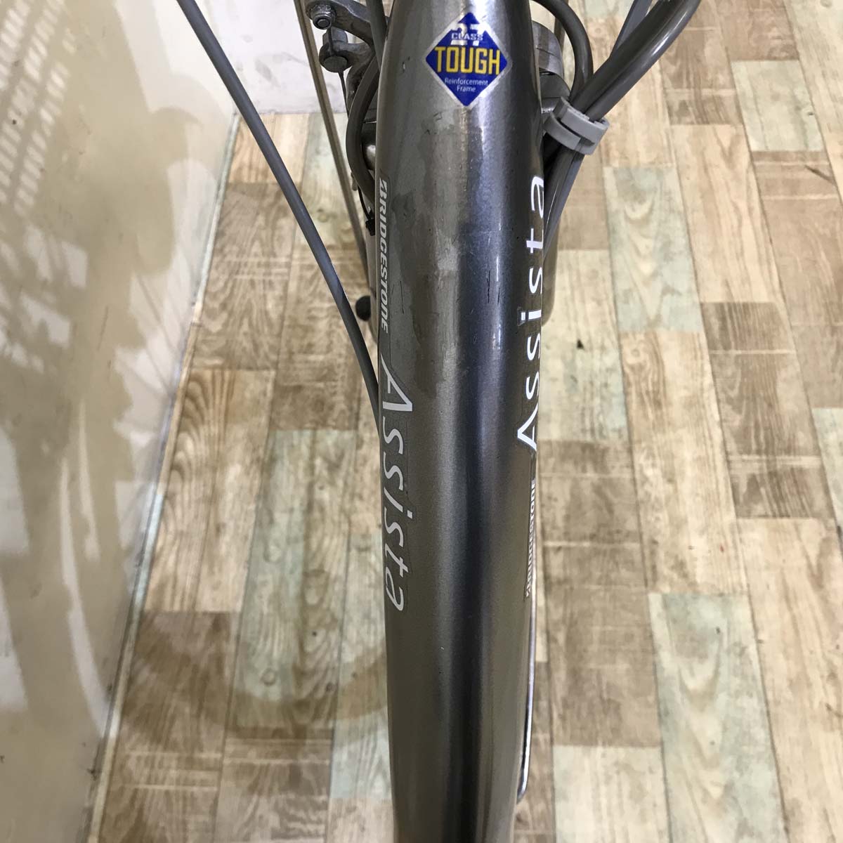 ブリヂストン アシスタ プラス シルバー 26インチ KV077【中古車】