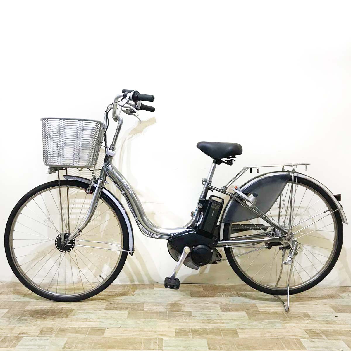ブリヂストン アシスタ プラス シルバー 26インチ KV077【中古車】