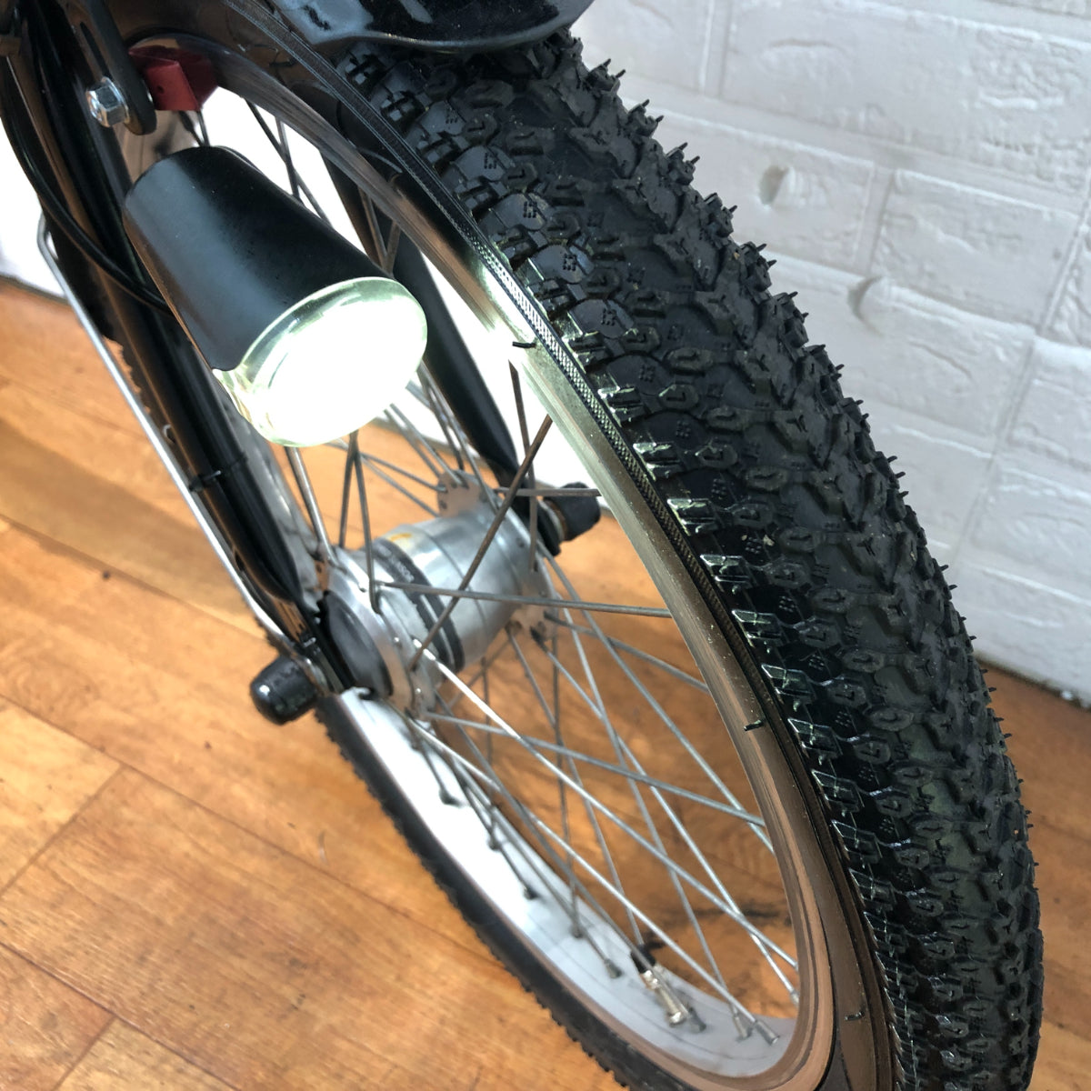 パナソニック ギュット ミニ DX ブラック 20インチ YK046【中古車】