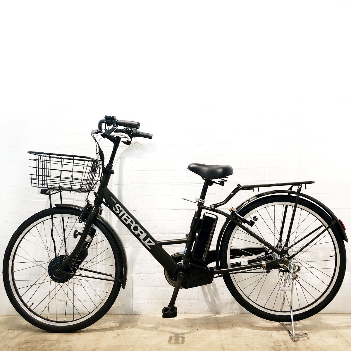 ブリヂストン ステップクルーズ e カーキ 26インチ YP011 【中古車】