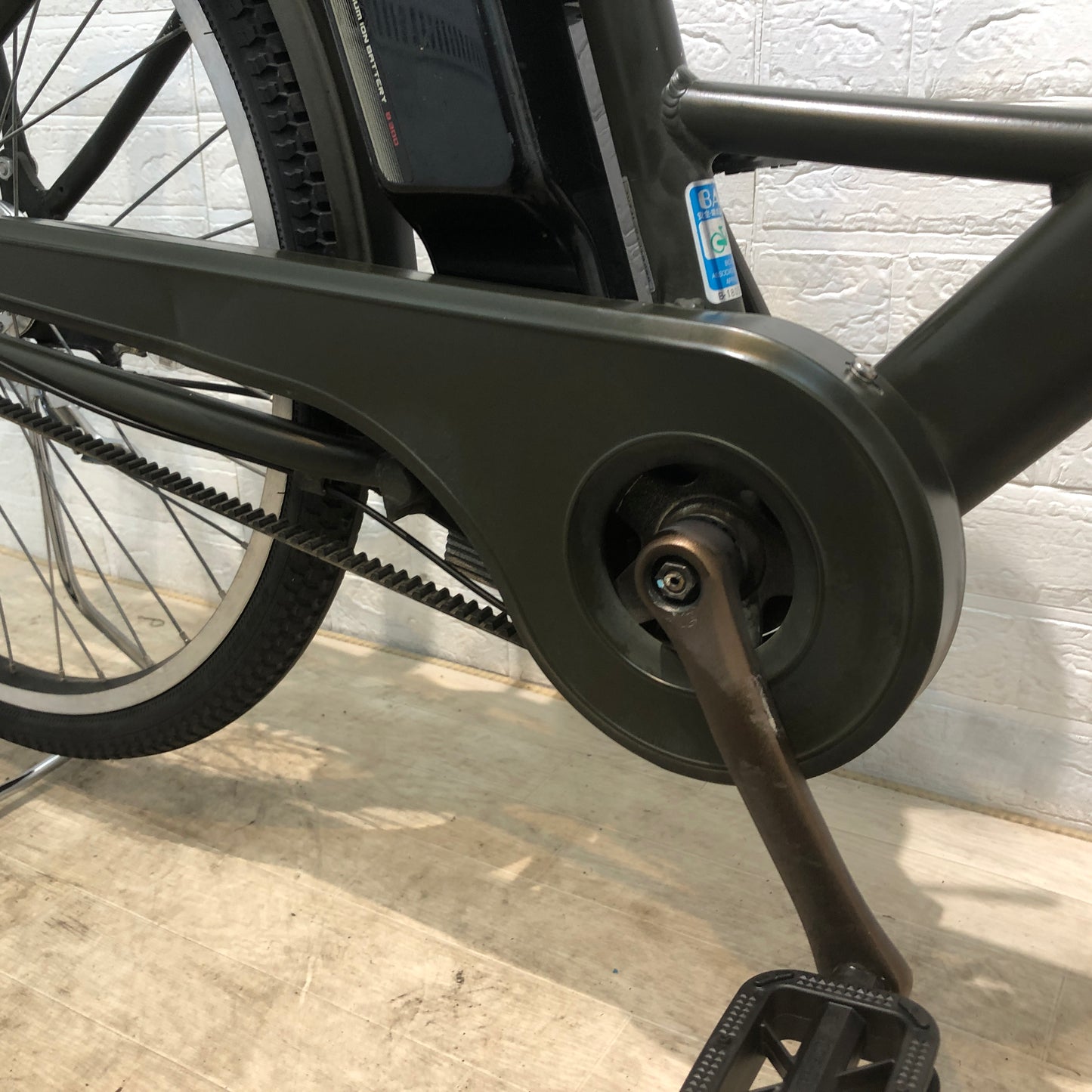 ブリヂストン ステップクルーズ e カーキ 26インチ YP011 【中古車】