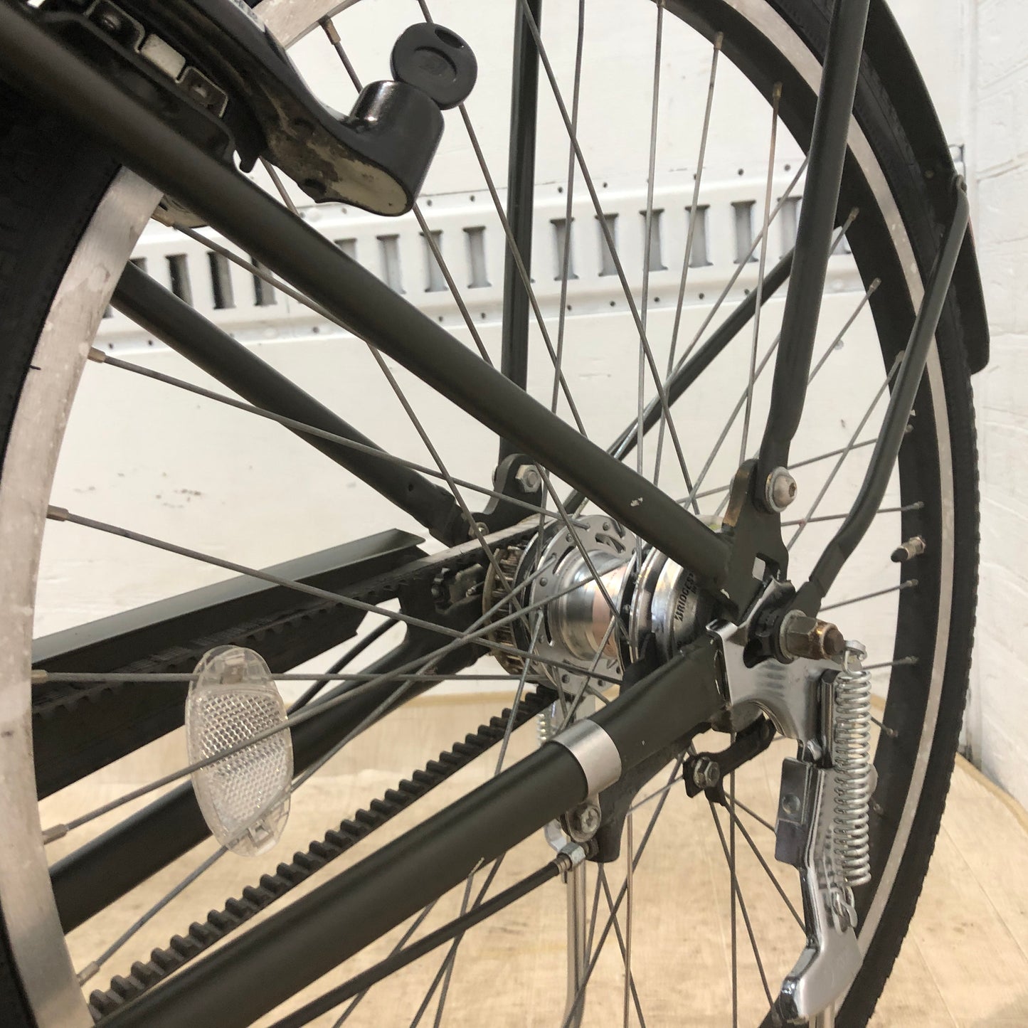 ブリヂストン ステップクルーズ e カーキ 26インチ YP011 【中古車】