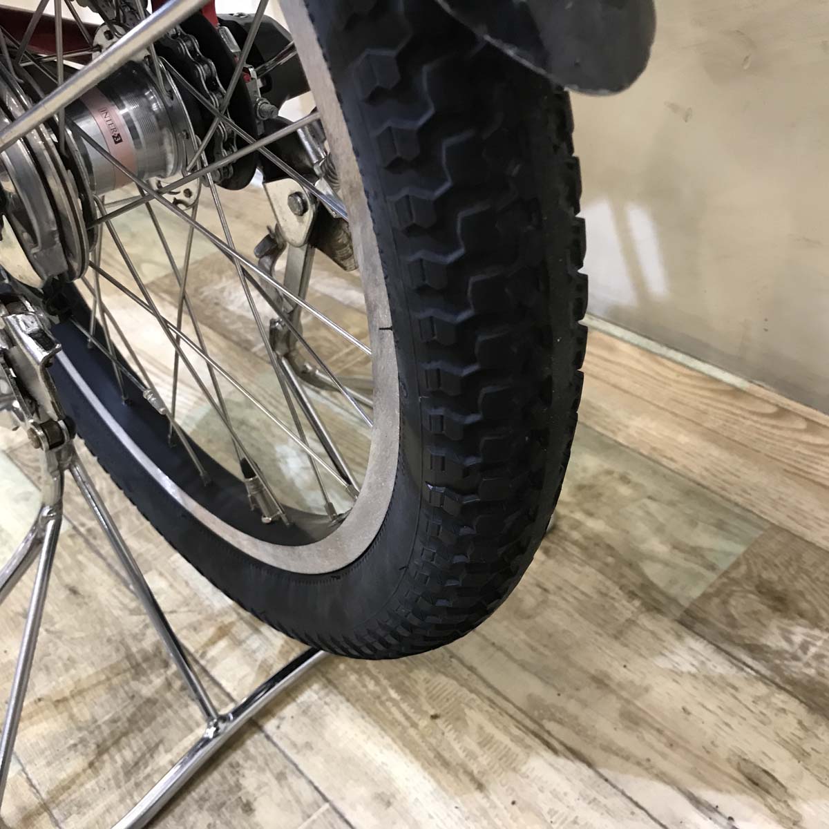 ブリヂストン アンジェリーノ プティット e レッド 20インチ KZ167【中古車】