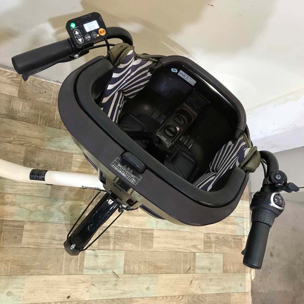 パナソニック ギュット ミニ DX ホワイト 20インチ KV087【中古車】
