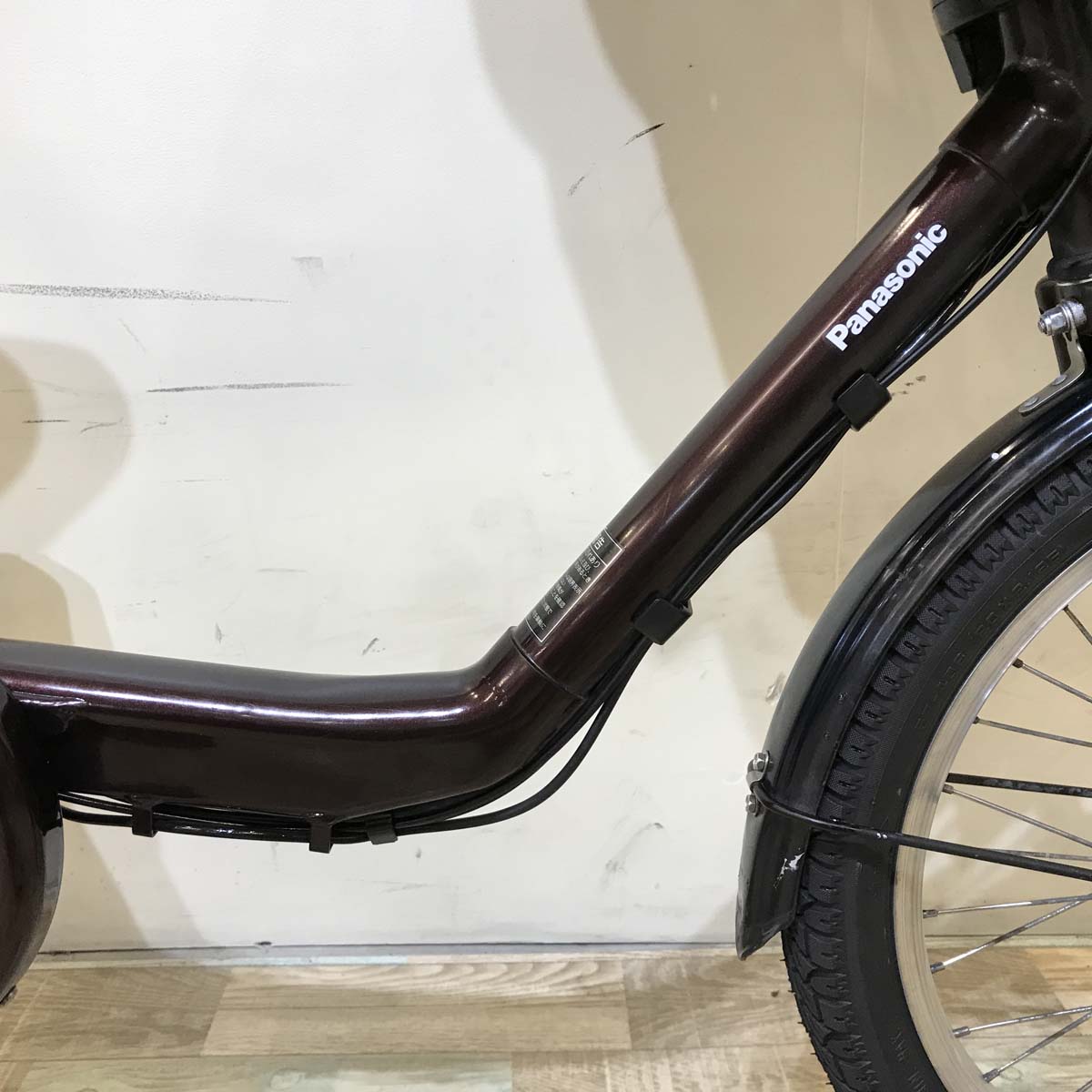 パナソニック ギュット ミニ DX ブラウン 20インチ KV090【中古車】