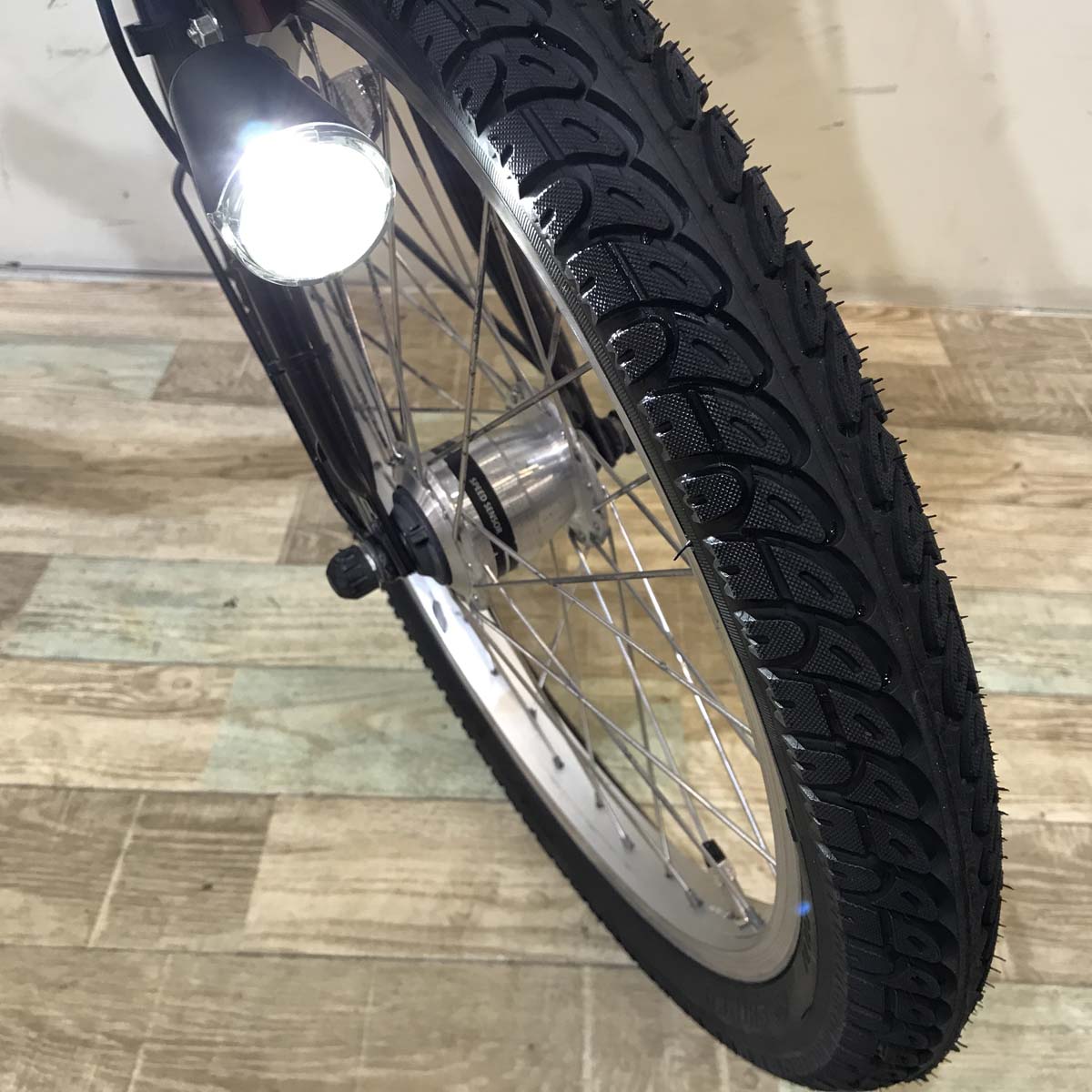 パナソニック ギュット ミニ DX ブラウン 20インチ KV090【中古車】