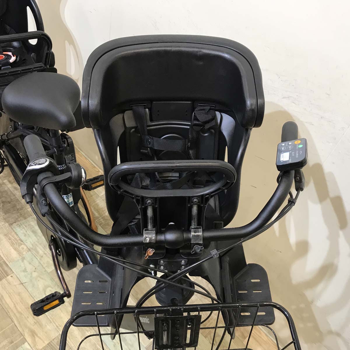 パナソニック ギュット アニーズ ブラック 20インチ KV094【中古車】