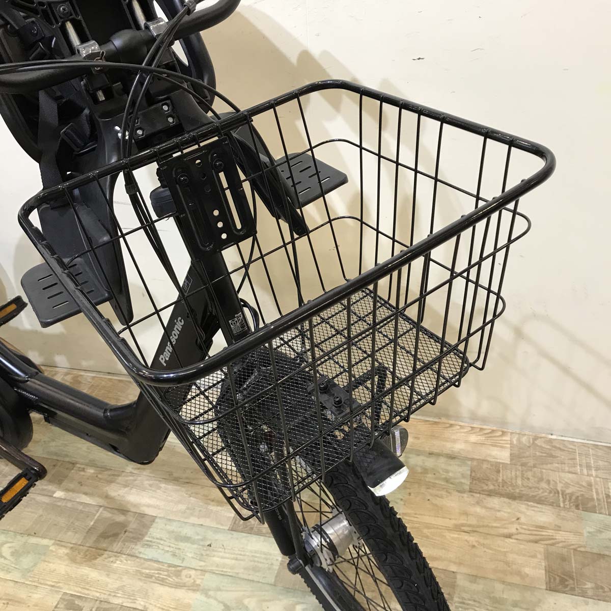 パナソニック ギュット アニーズ ブラック 20インチ KV094【中古車】