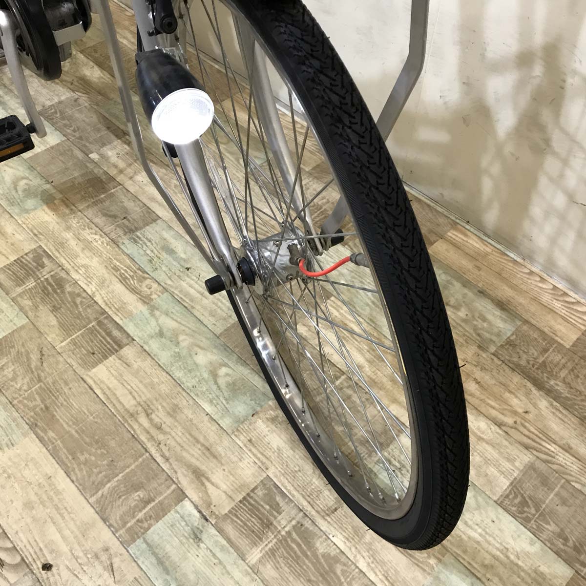 パナソニック パートナー DX シルバー 26インチ KV096【中古車】