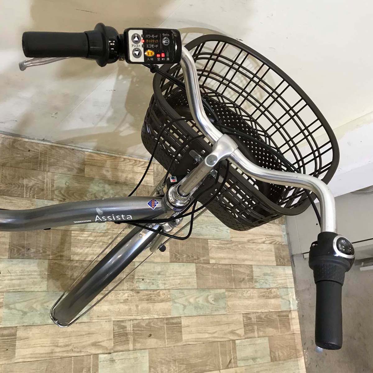 ブリヂストン アシスタ ベーシック シルバー 26インチ KV103 【中古車】