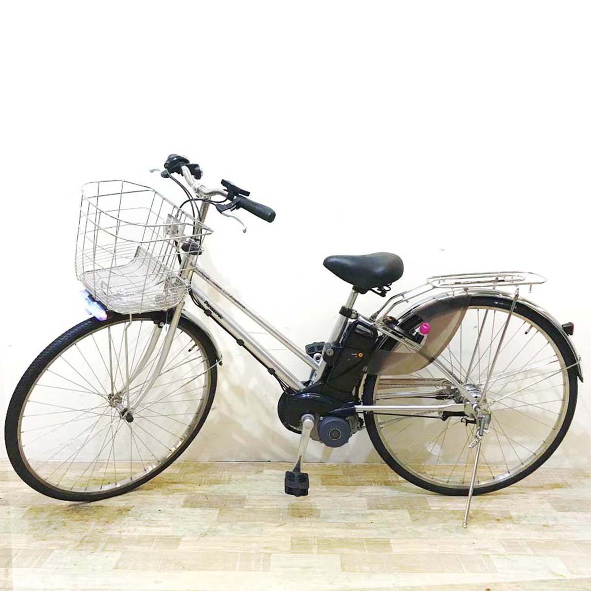 パナソニック ビビ タフネス シルバー 27インチ KA018【中古車】