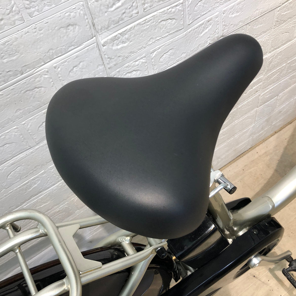 ヤマハ PAS With パス ウィズ シルバー 26インチ YU041 【中古車】