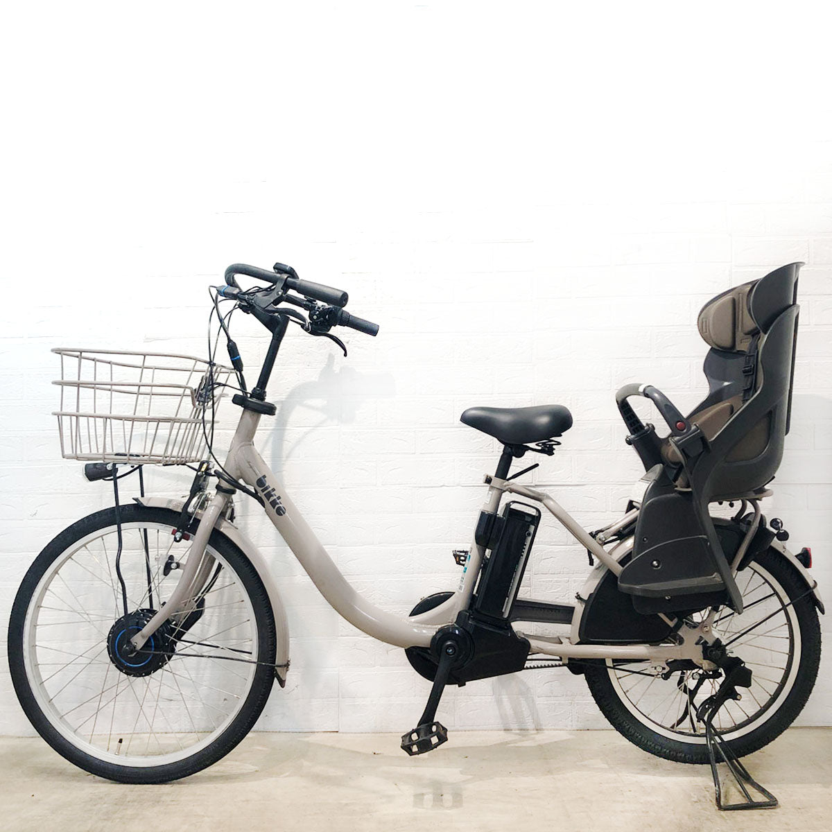 ブリヂストン bikke MOB dd ビッケ モブ dd ベージュ 前24×後20インチ YU046 【中古車】