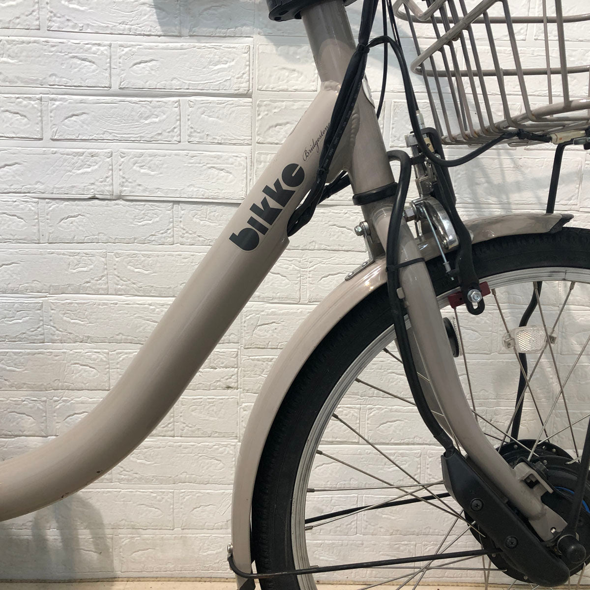 ブリヂストン bikke MOB dd ビッケ モブ dd ベージュ 前24×後20インチ YU046 【中古車】