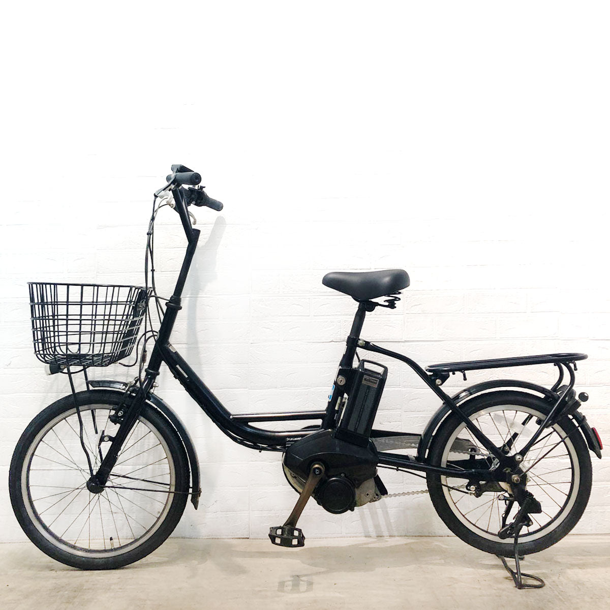 ブリヂストン アシスタファイン ミニ ブラック 前20×後18インチ YU047 【中古車】