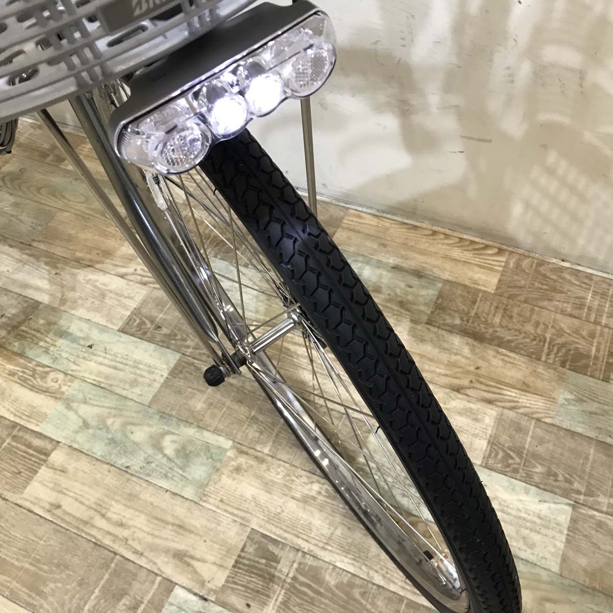 ブリヂストン アシスタ DX シルバー 26インチ KV112 【中古車】