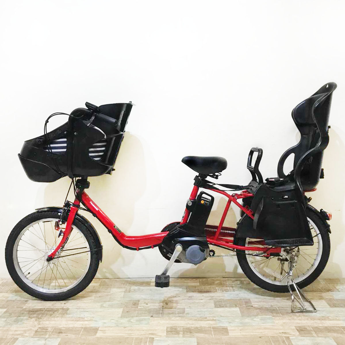 パナソニック ギュット ミニ DX レッド 20インチ KR042【中古車】