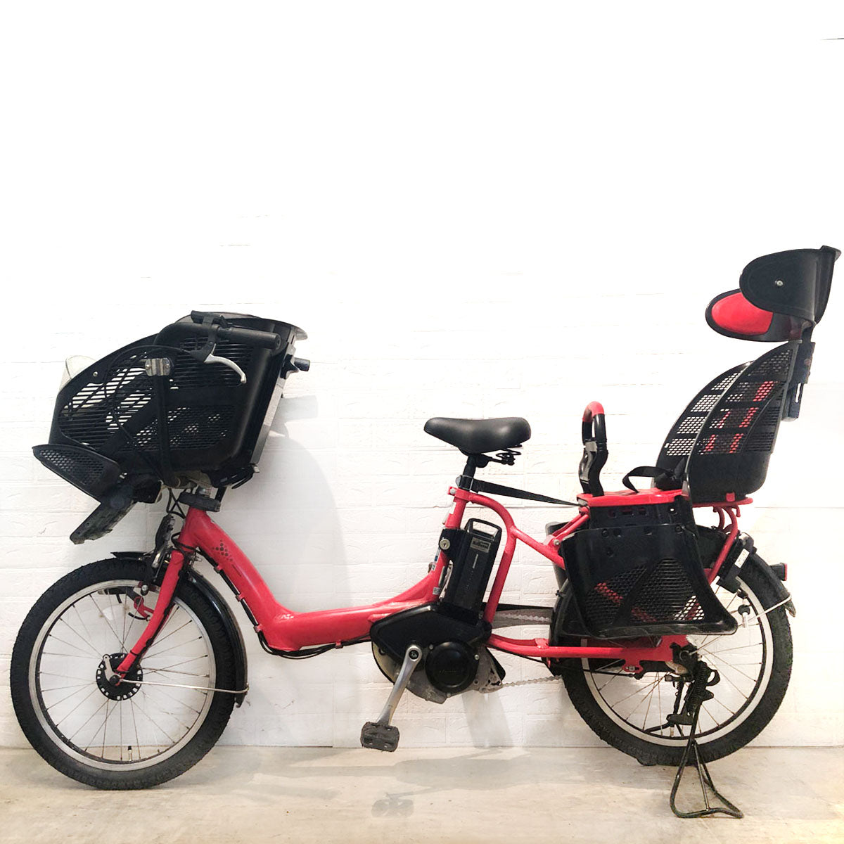 ブリヂストン アンジェリーノ プティット e ピンク 20インチ YU056【中古車】