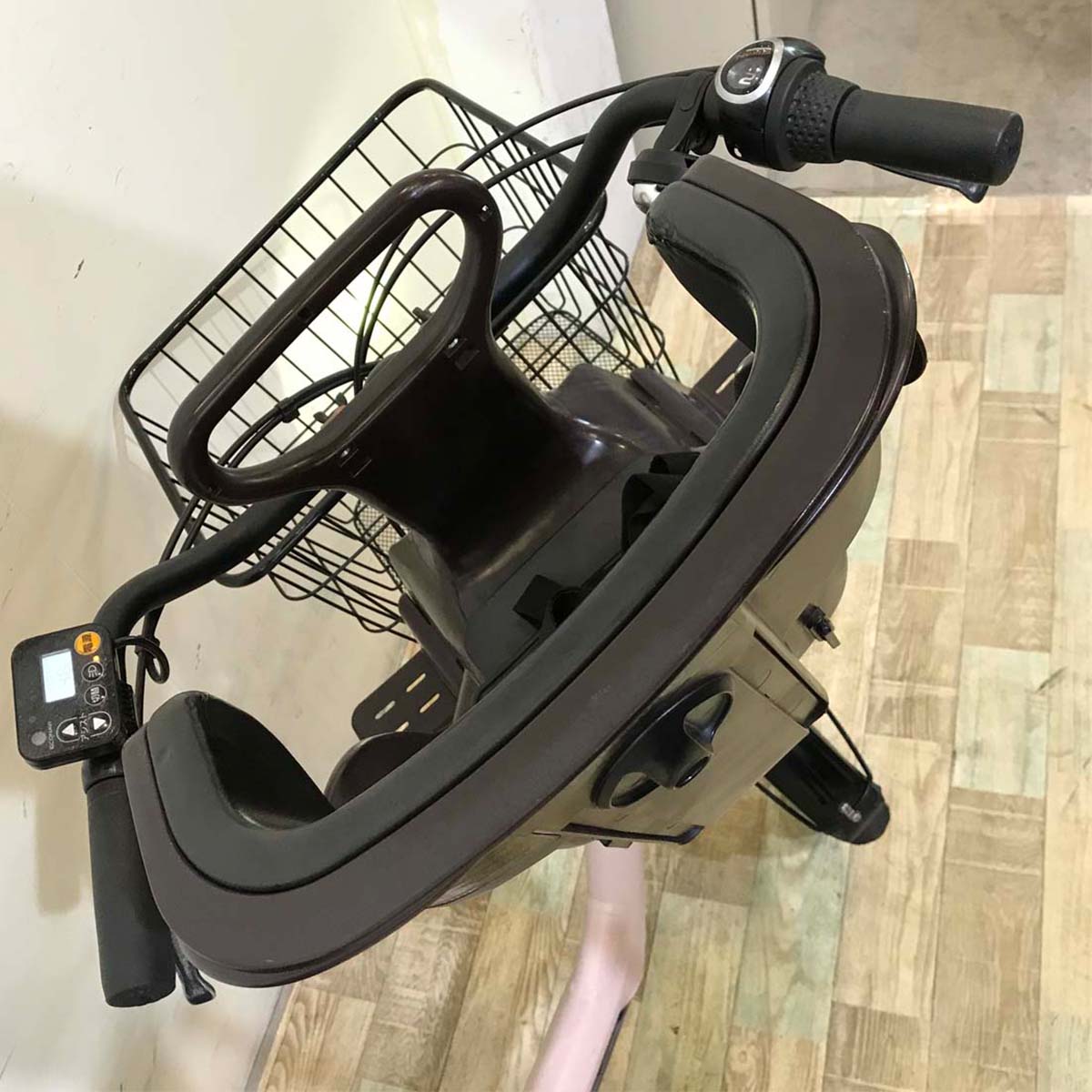 パナソニック ギュット アニーズ ピンク 20インチ KV122【中古車】