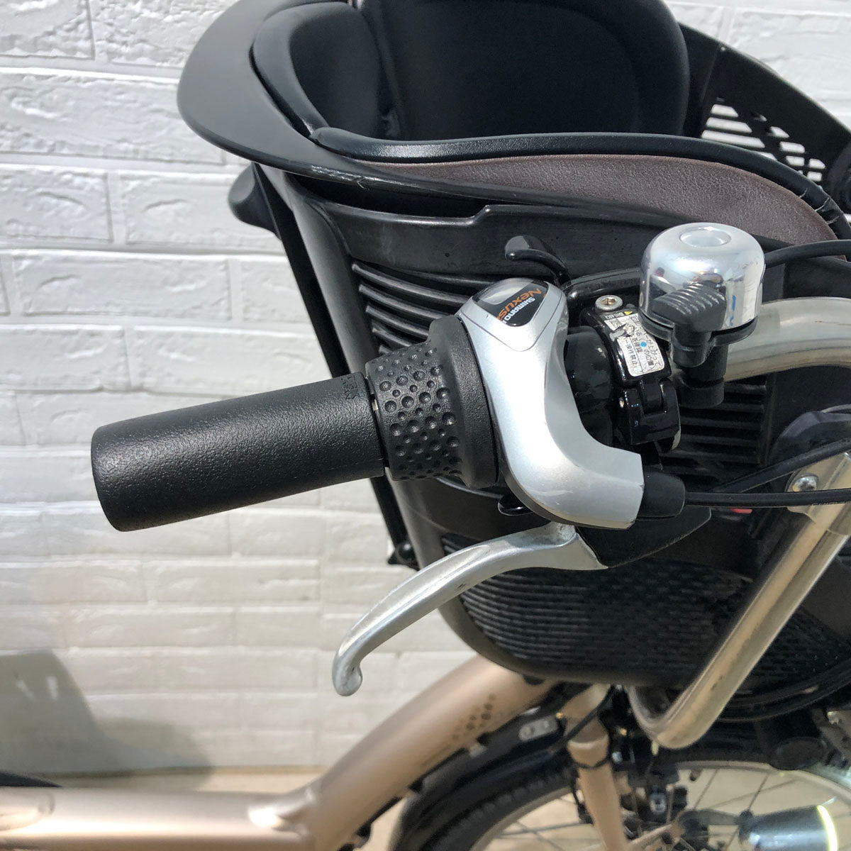 ブリヂストン アンジェリーノ プティット e ゴールド 20インチ YU061【中古車】