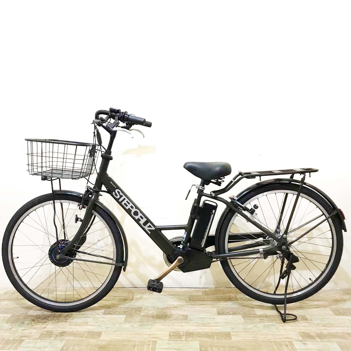 ブリヂストン ステップクルーズ カーキ 26インチ KV131 【中古車】