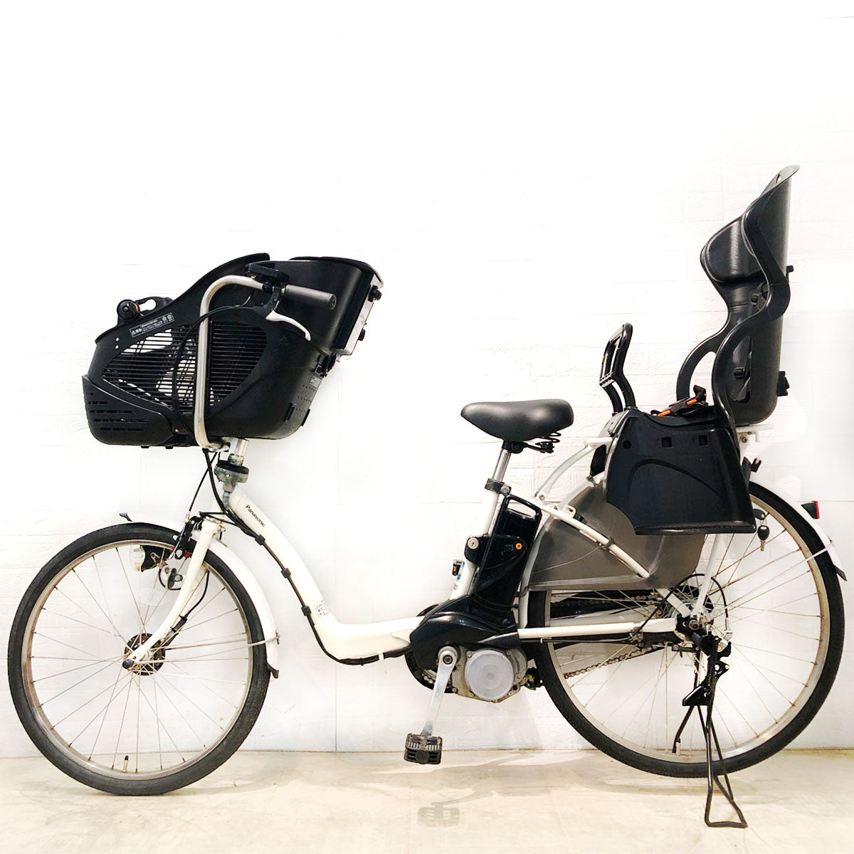 パナソニック ギュット DX ホワイト 前22×後26インチ YB035【中古車】