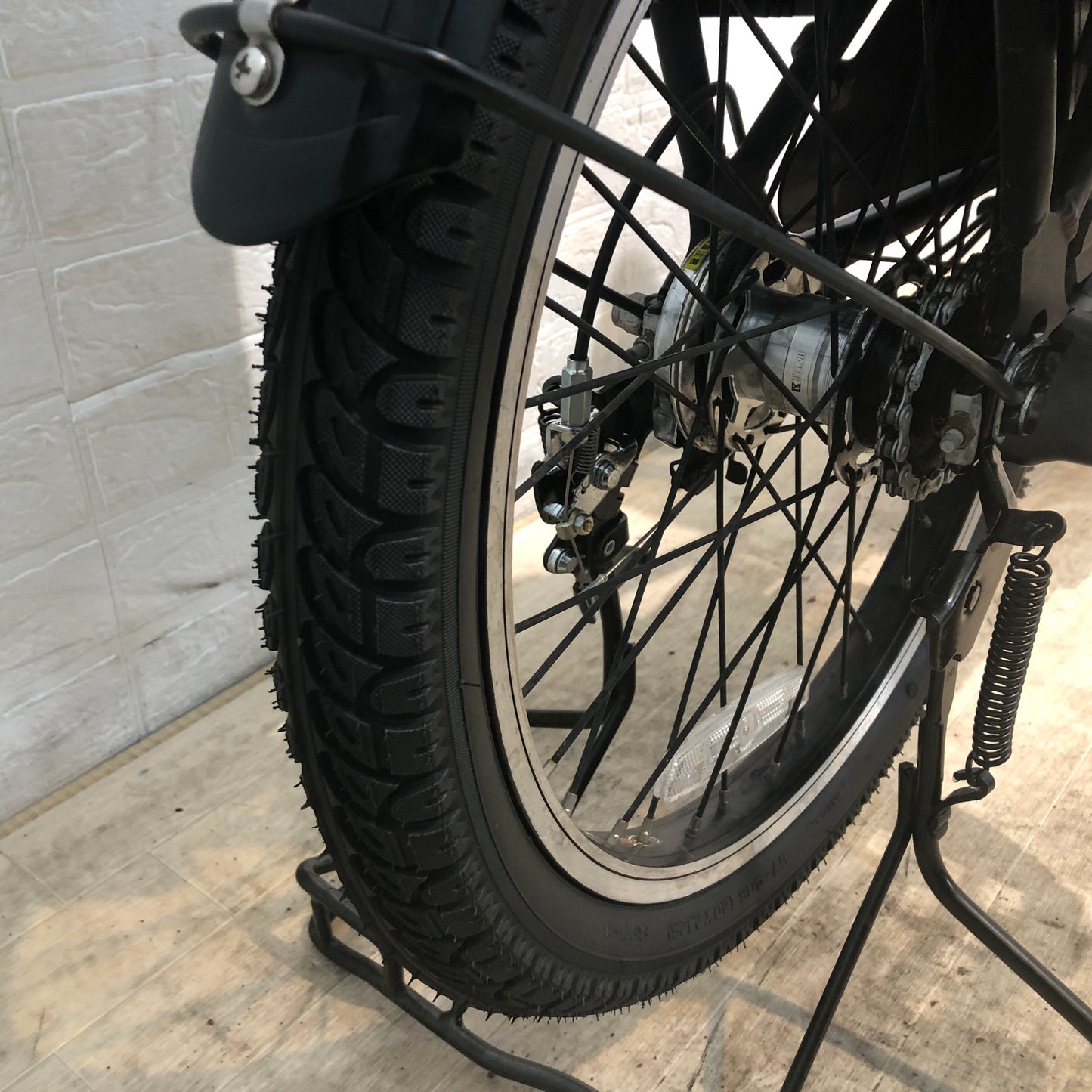 パナソニック ギュット アニーズ DX ブラック 20インチ YP059【中古車】