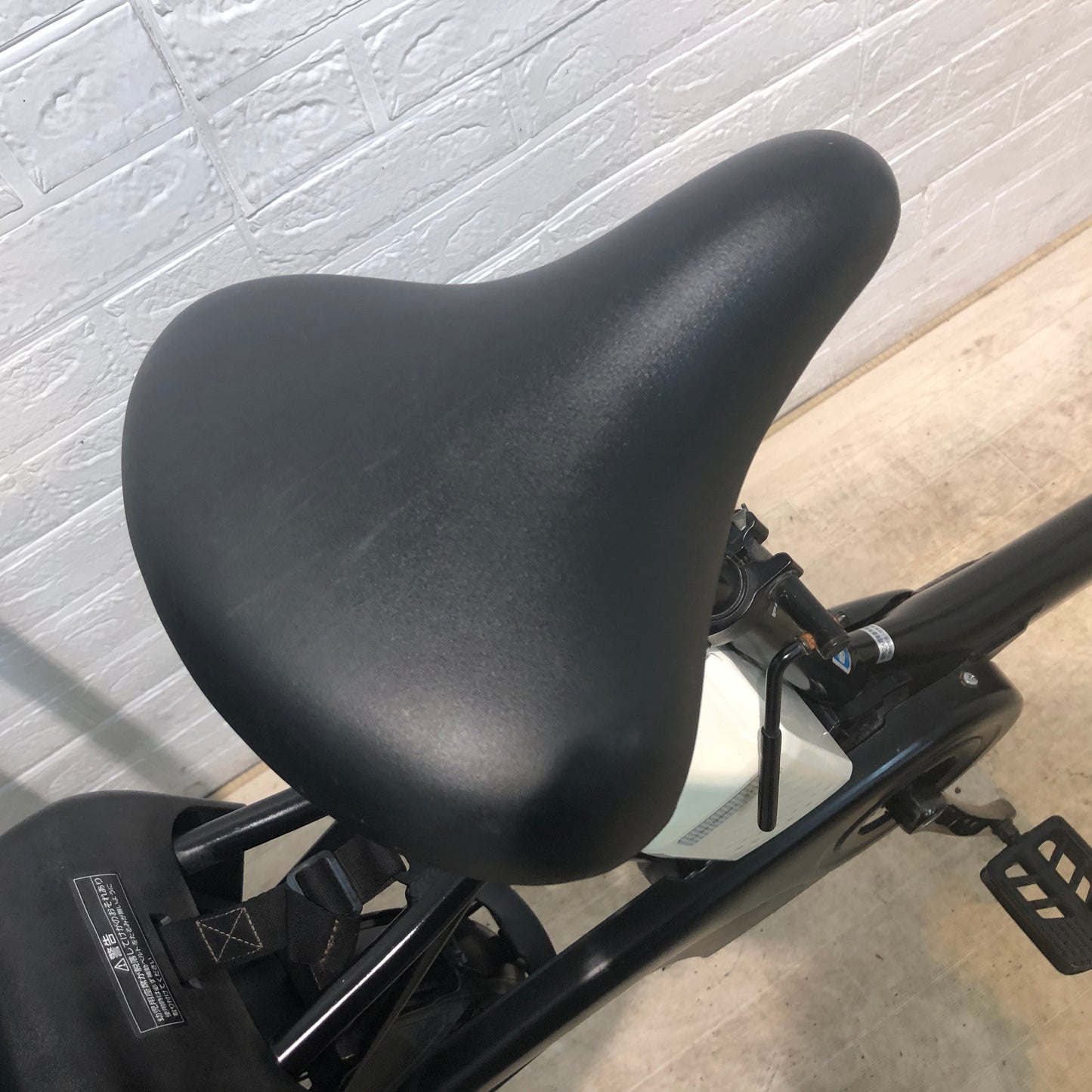 パナソニック ギュット アニーズ DX ブラック 20インチ YP059【中古車】
