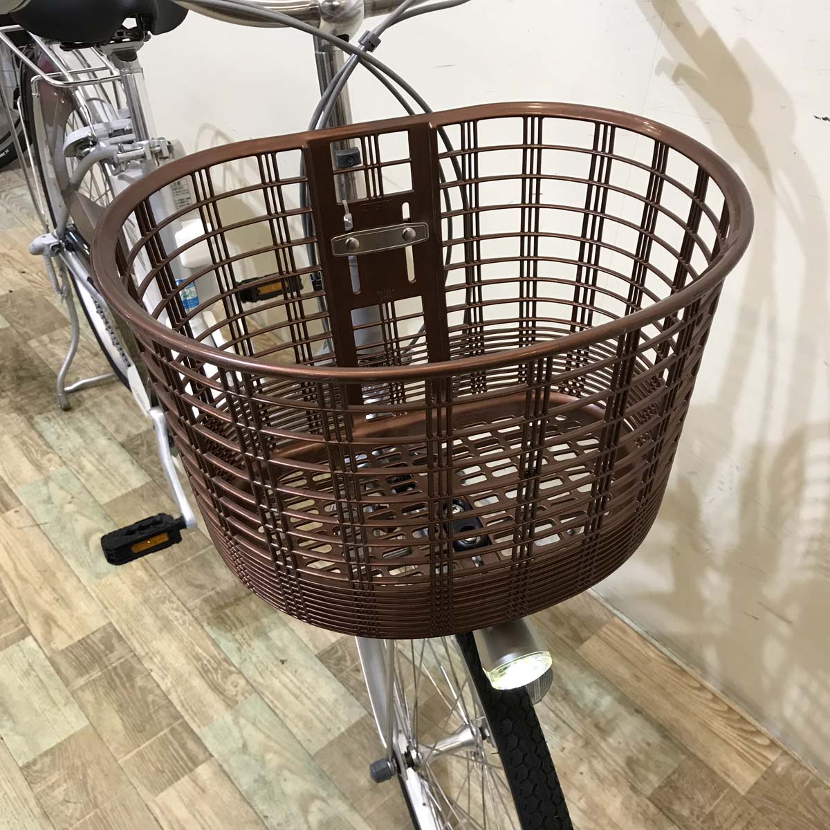 パナソニック ビビ ライト U シルバー 24インチ KV136 【中古車】