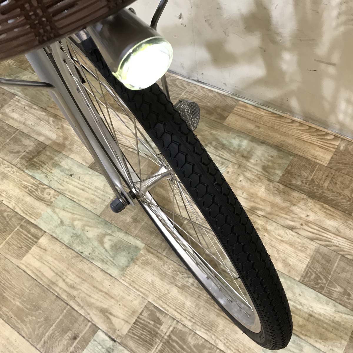 パナソニック ビビ ライト U シルバー 24インチ KV136 【中古車】