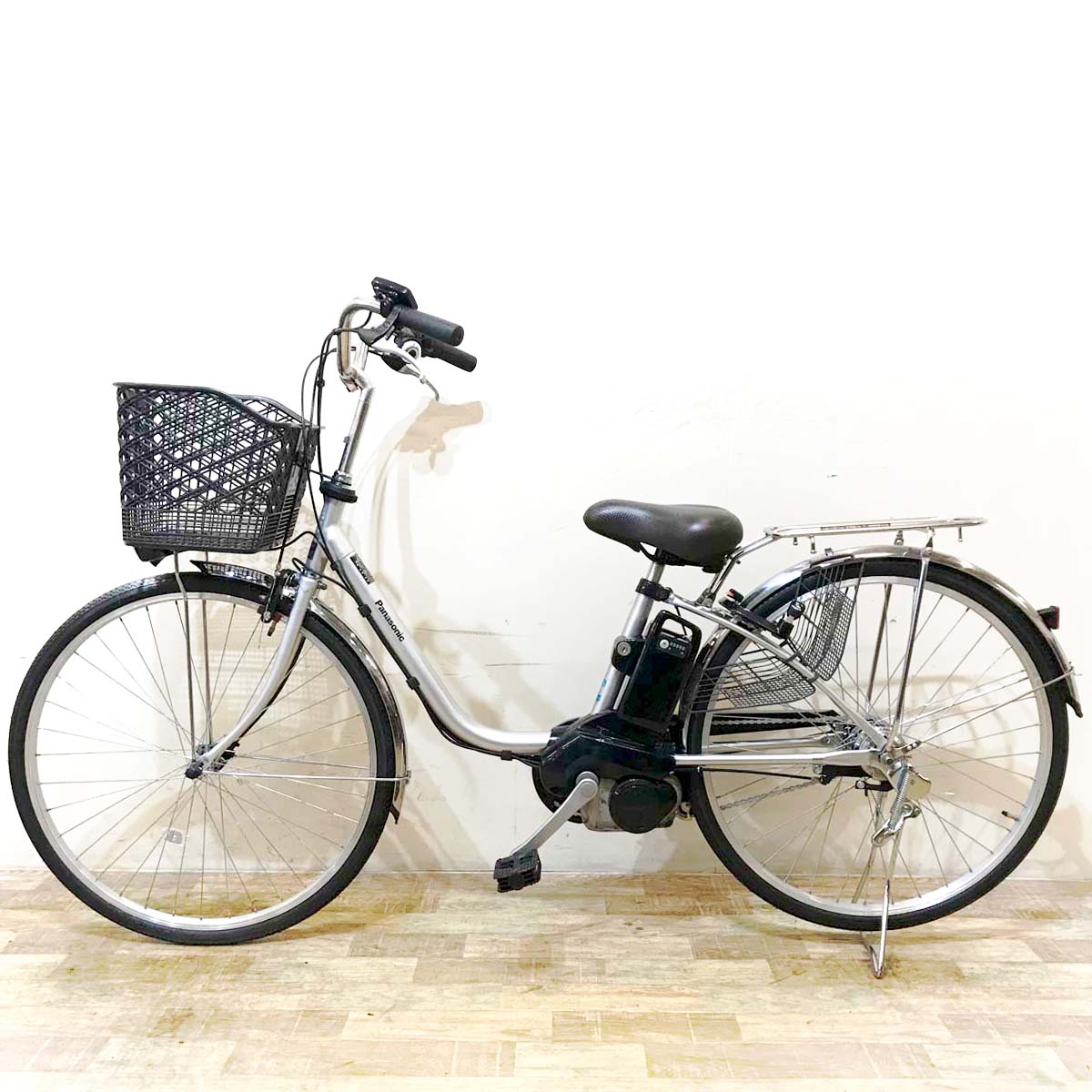 パナソニック ビビ SX シルバー 26インチ KF077【中古車】