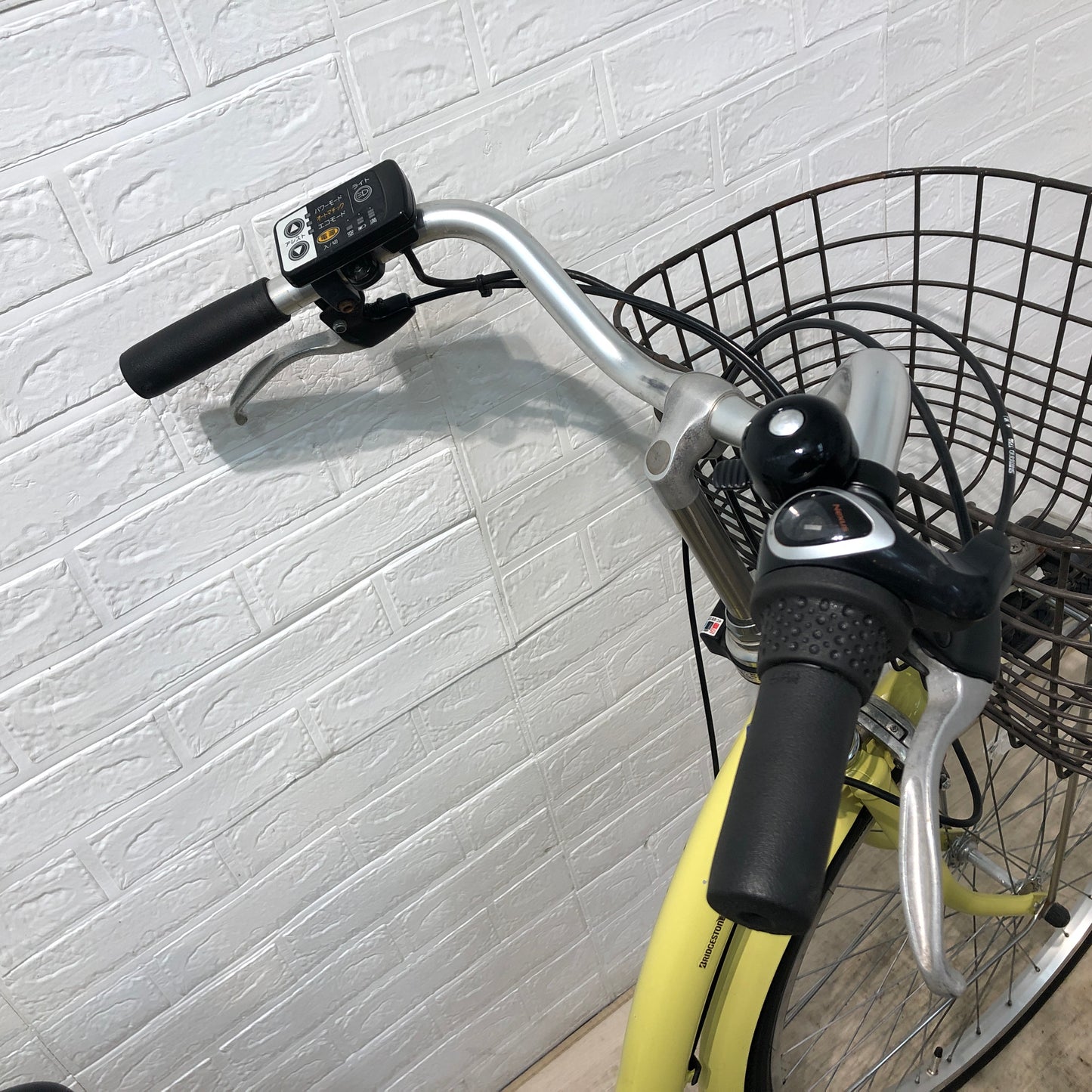 ブリヂストン アシスタ ベーシック イエロー 26インチ YP062 【中古車】