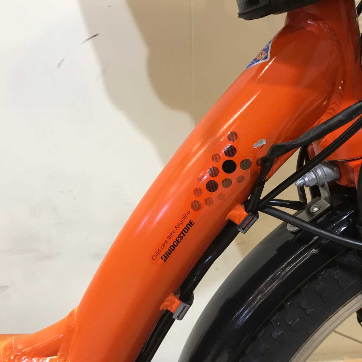 ブリヂストン アンジェリーノ プティット e オレンジ 20インチ KR064【中古車】
