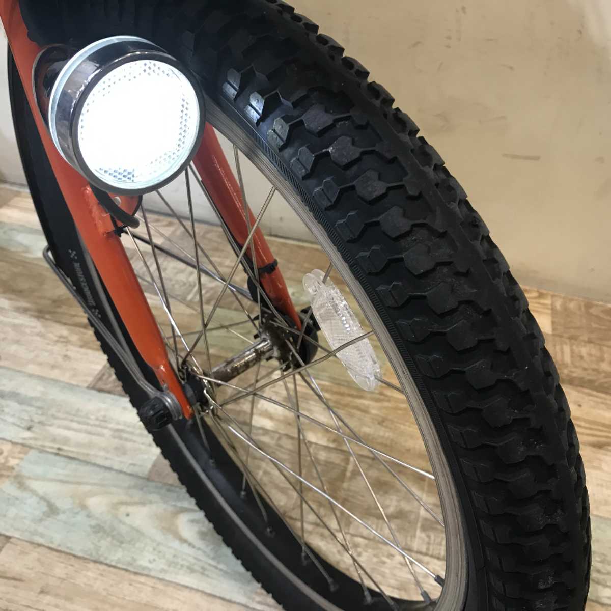 ブリヂストン アンジェリーノ プティット e オレンジ 20インチ KR064【中古車】