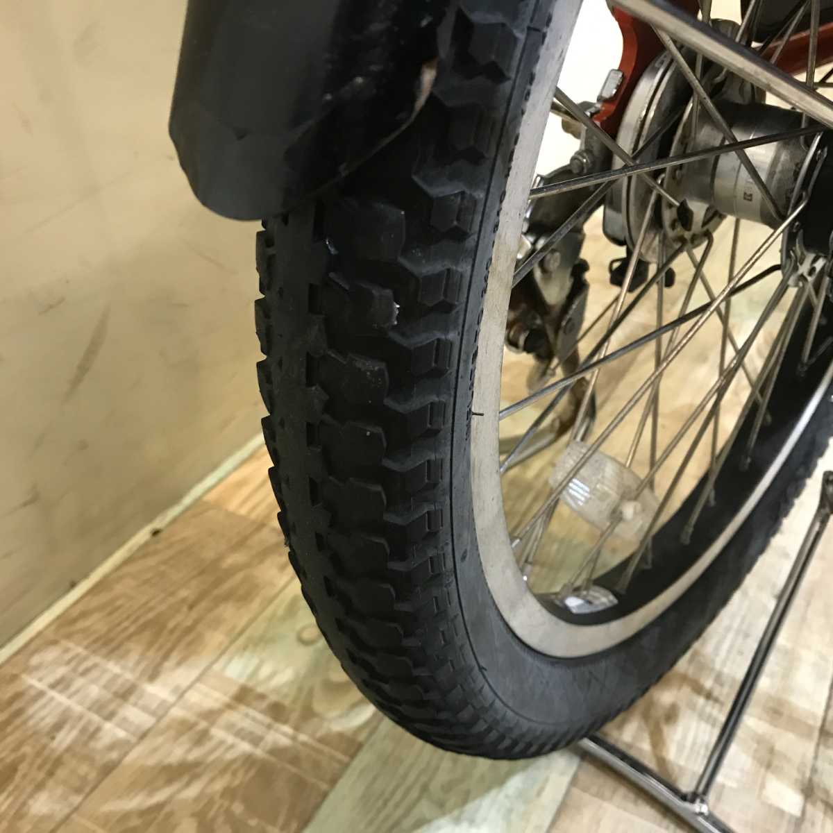 ブリヂストン アンジェリーノ プティット e オレンジ 20インチ KR064【中古車】