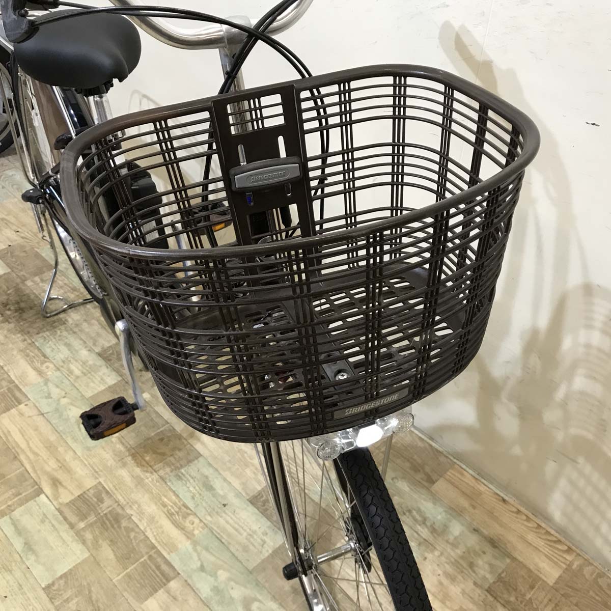 ブリヂストン アシスタ DX ブラウン 26インチ KW008 【中古車】
