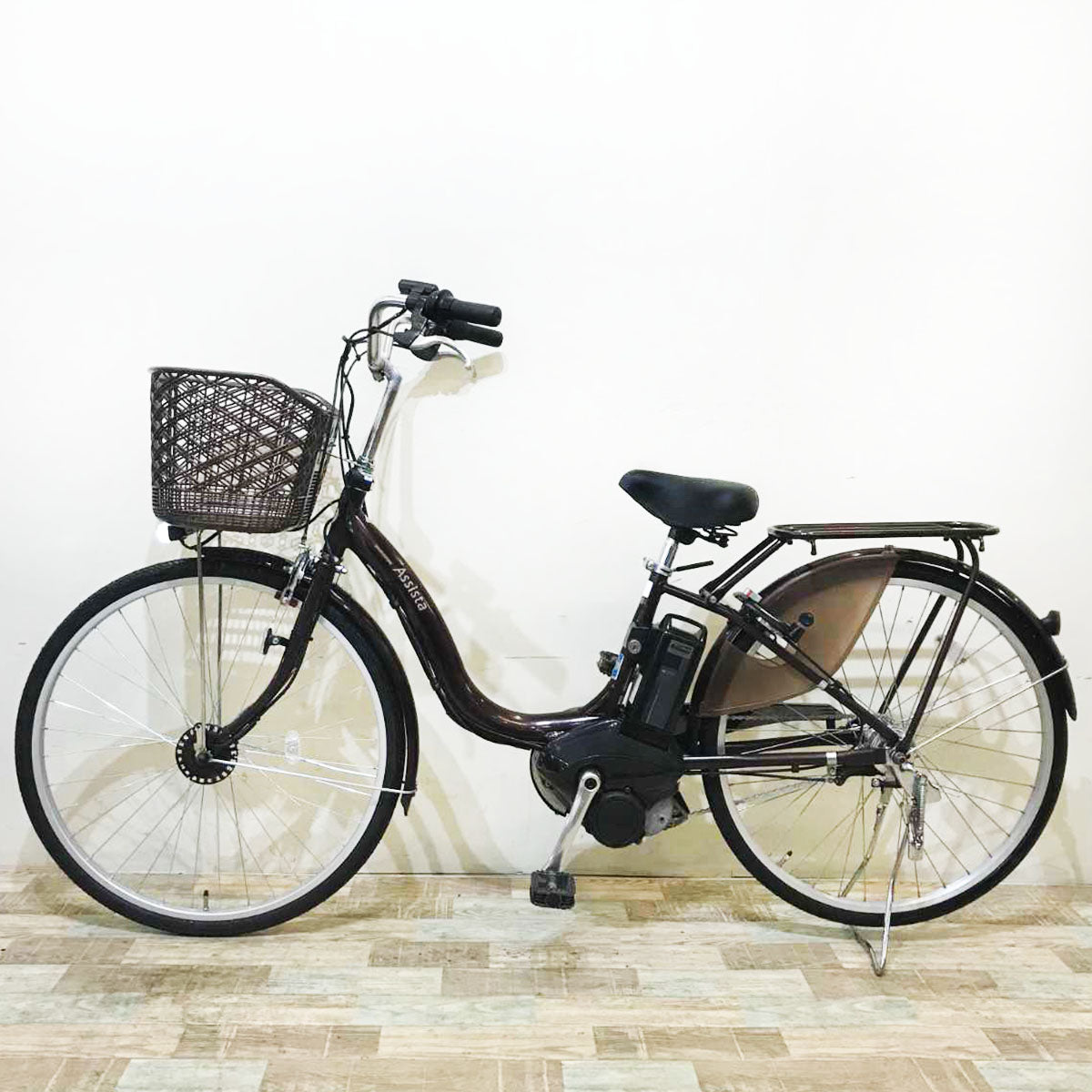 ブリヂストン アシスタ ファイン ブラウン 26インチ KR080 【中古車】