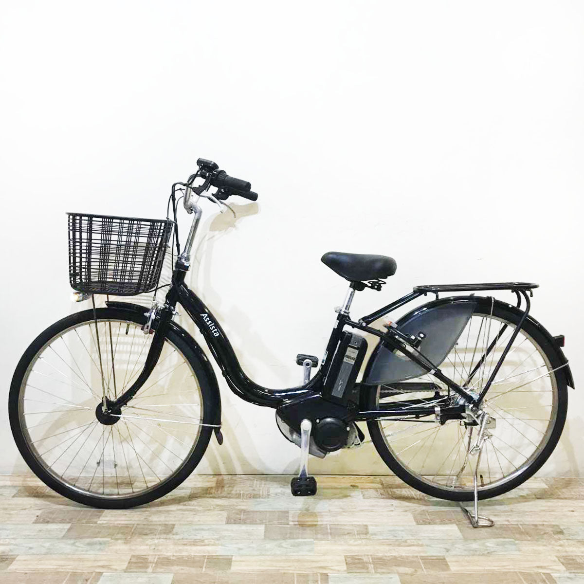 ブリヂストン アシスタ ロイヤル ブラック 26インチ KR091 【中古車】