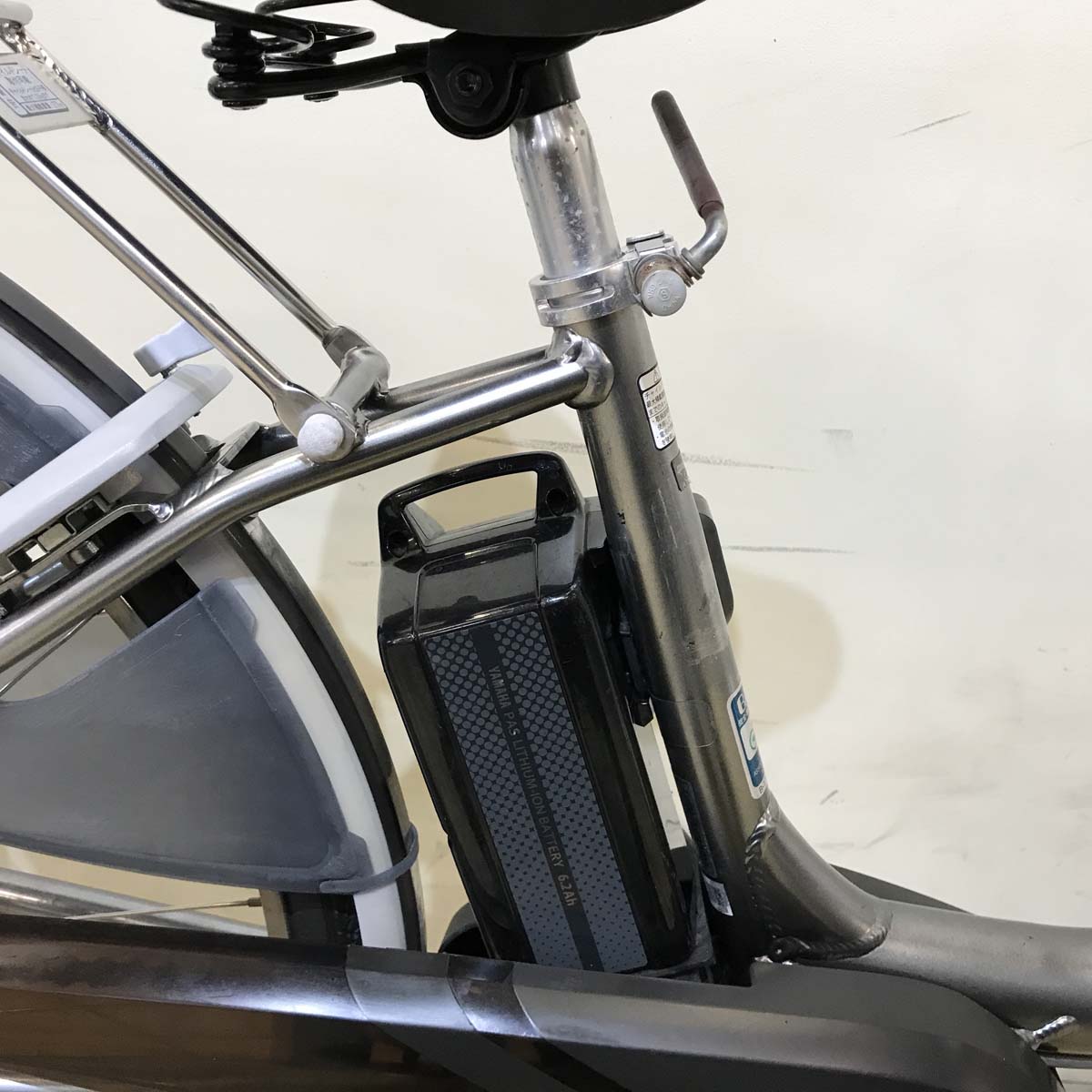 ブリヂストン アシスタ DX シルバー 26インチ KW025 【中古車】