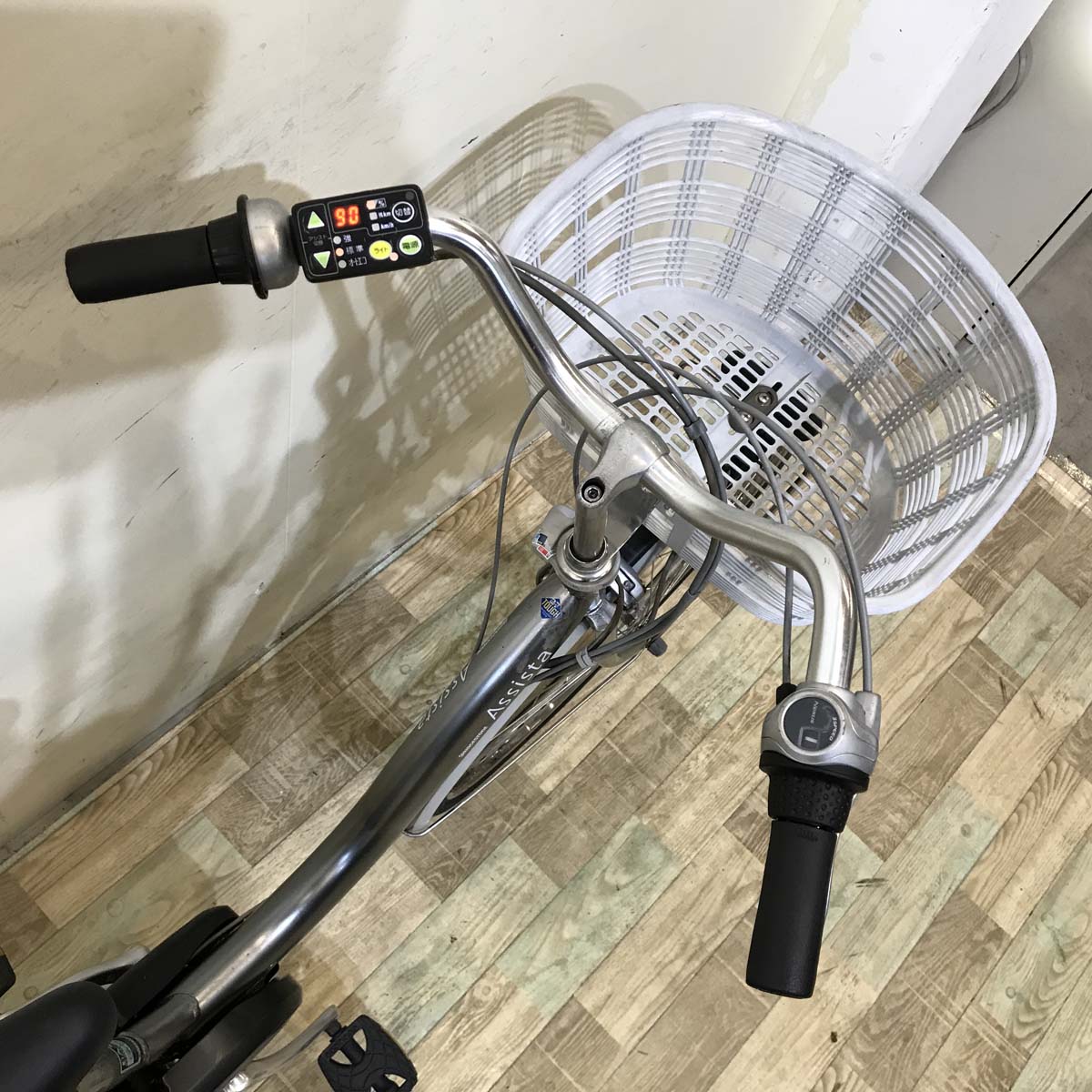 ブリヂストン アシスタ DX シルバー 26インチ KW025 【中古車】