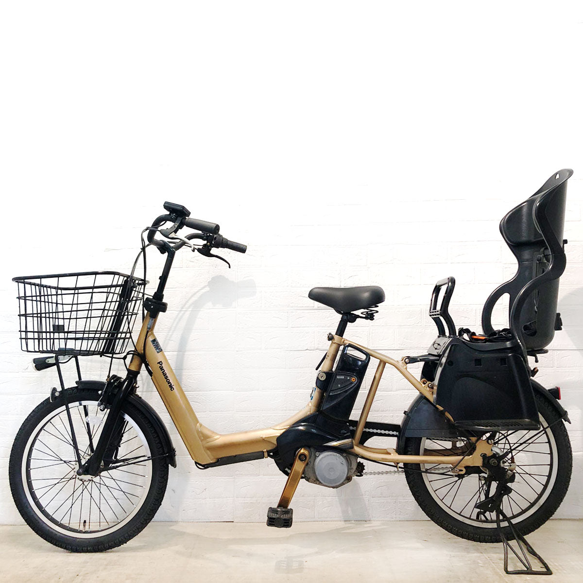 パナソニック ギュット アニーズ ゴールド 20インチ YU096【中古車】