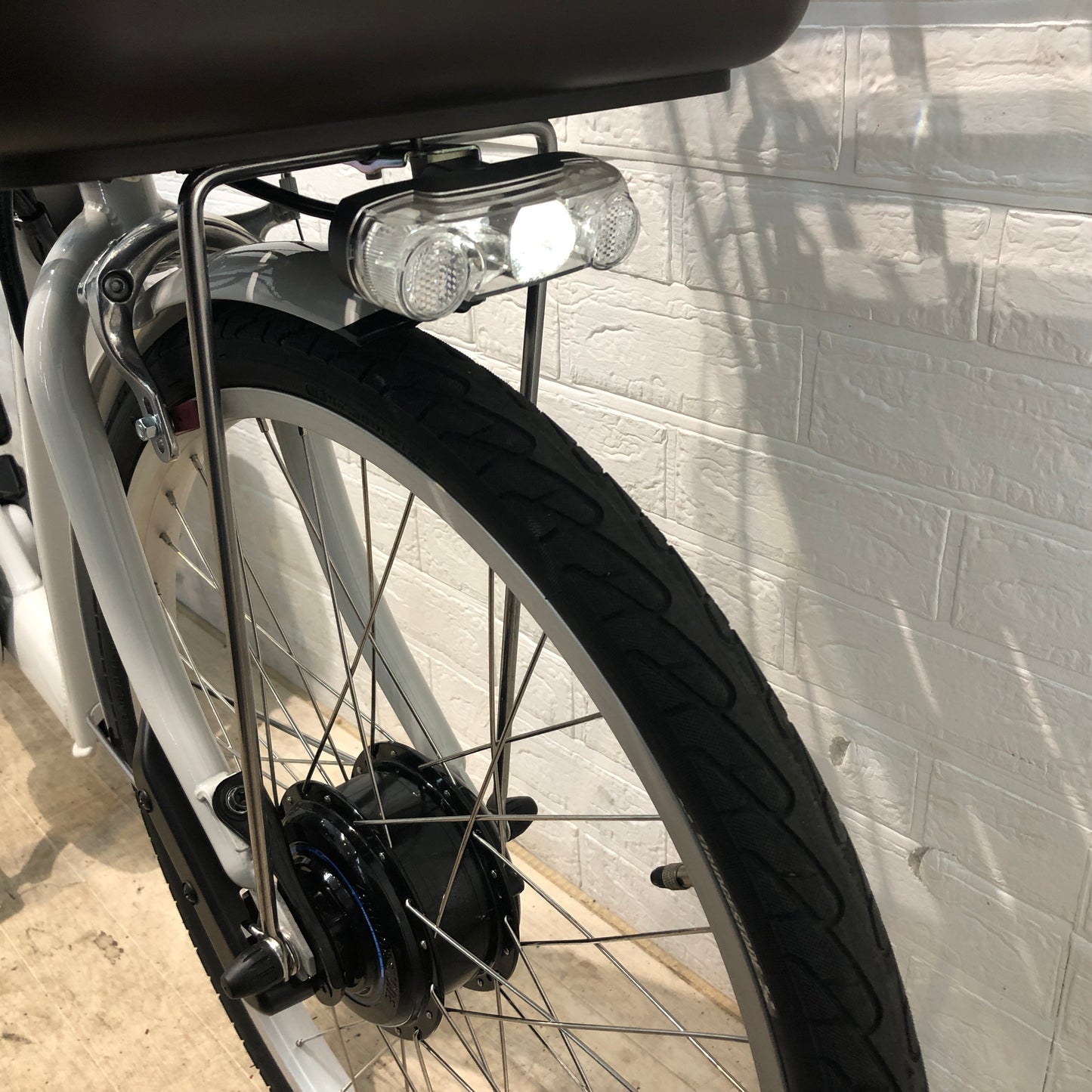 ブリヂストン ラクット グレー 24インチ YP092 【中古車】