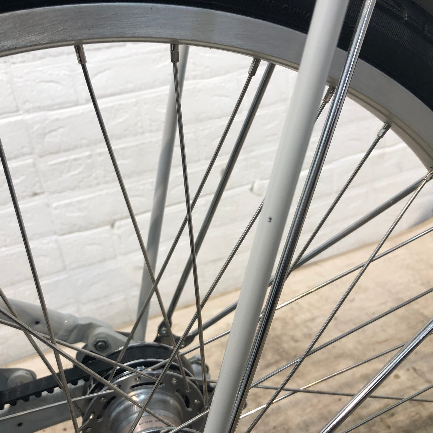 ブリヂストン ラクット グレー 24インチ YP092 【中古車】