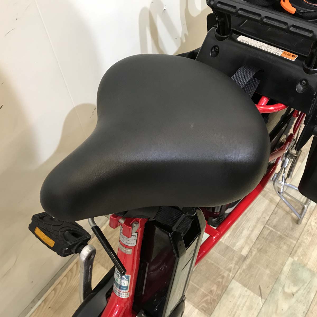 ブリヂストン アンジェリーノ プティット e レッド 20インチ KW032【中古車】