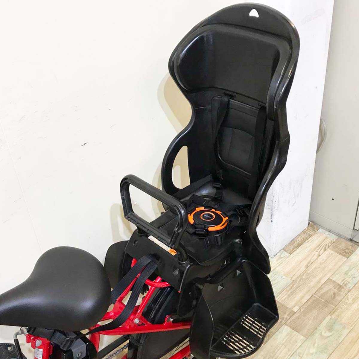 ブリヂストン アンジェリーノ プティット e レッド 20インチ KW032【中古車】