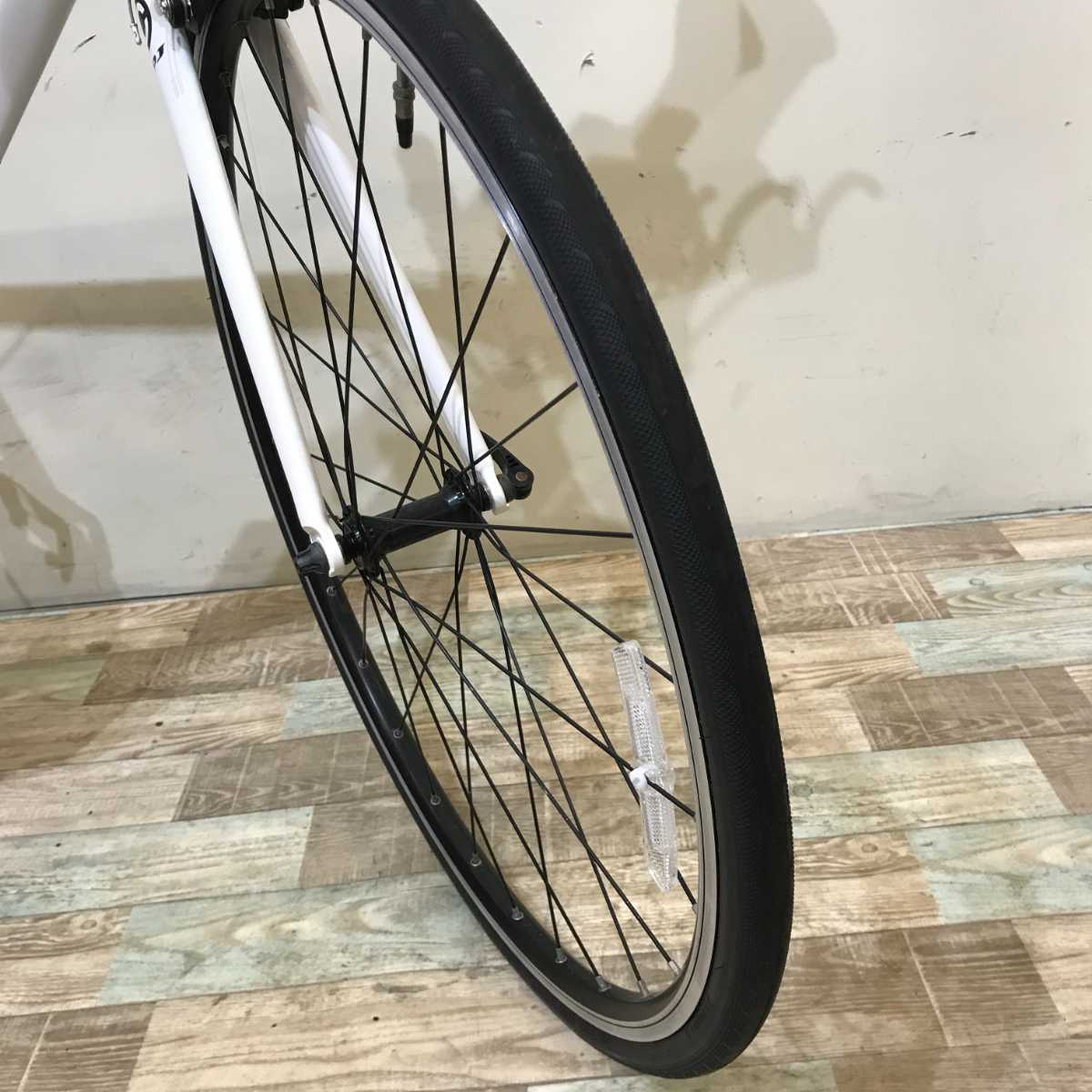 ヤマハ YPJ C ホワイト 700×28C KR105 【中古車】
